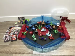 Paquete de 26 figuras y tarjetas Bakugan Arena Battle League Coliseum Armored Alliance - Imagen 1 de 7