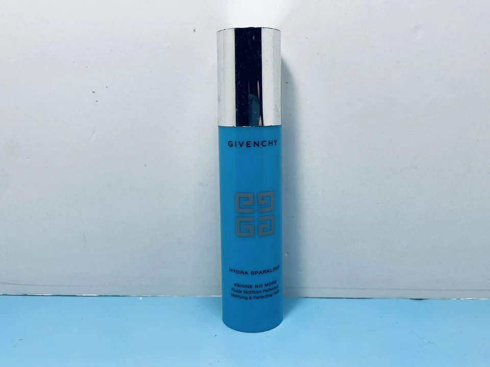 GIVENCHY - HYDRA SPARKLING - FLUIDO MATIFICANTE Y PERFECCIONADOR - 1,7 OZ - NUEVO Foto 1 de 1