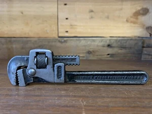 VINTAGE Trimo 8 Inch Adjustable Pipe Wrench Trimont MFG - Picture 1 of 2