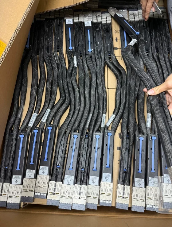 Data cable IBM QPI cable 68Y9714 40K6750 for IBM X3850 X3950 MAX5 - Image 1 of 1