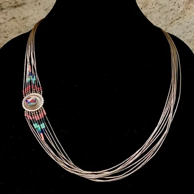 Collar colgante lateral vintage de plata líquida de piedra multicolor de nativos americanos Foto 1 de 4