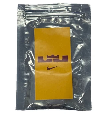 Nike LeBron James Cleveland Cavs Chalk Toss Bag The Return Game NBA 30/10/2014 Foto 1 de 2