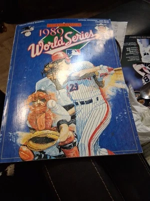 1989 World Series Program Oakland A's VS San Francisco Giants EARTHQUAKE SERIES - Image 1 of 2