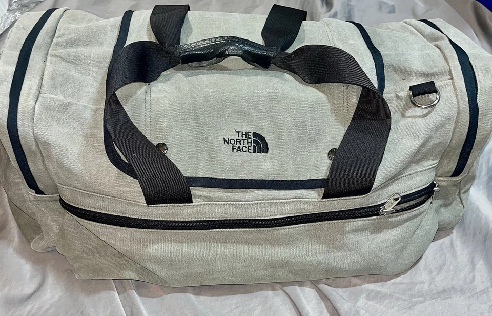 Bolso de Lona The North Face Berkeley Medio Verde De Colección Foto 1 de 4