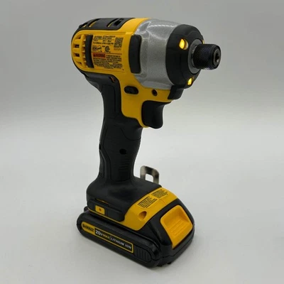 DeWalt DCF885 20V 1/4‑inch hex Cordless Impact driver Set - Image 1 of 4