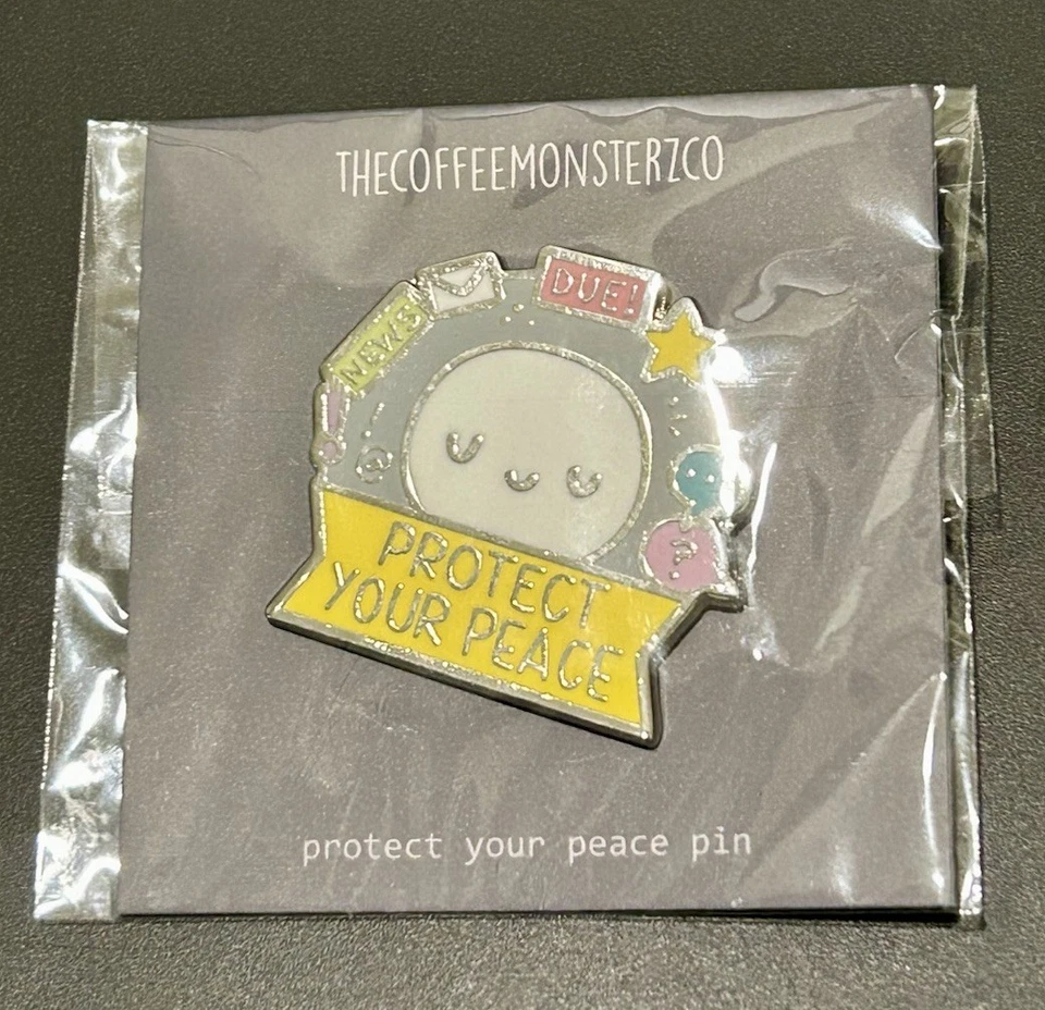 Nuevo Pin TheCoffeeMonsterzCo Protege Tu Paz Emoti TCMC Foto 1 de 1