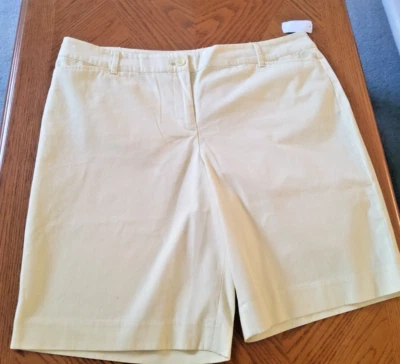 BERMUDAS TALBOTS SIMPLEMENTE FAVORECEDORAS-16 PETITE-LEMON-9,5 pulgadas ENTREPIERNA-*NUEVAS Foto 1 de 4