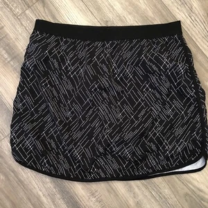 Emerald 18 Women's Golf Skort Sz L Black Stretch Pickleball Tennis Pocket Skirt - Picture 1 of 10