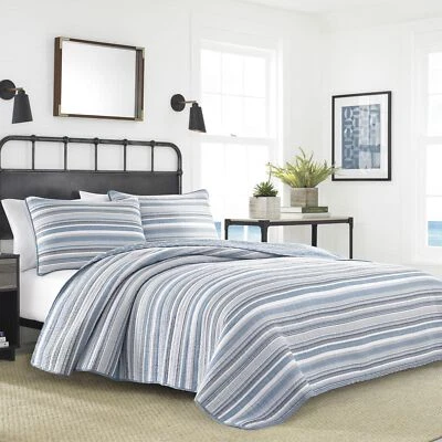 Nautica Jettison King Bedding Set 100 Cotton Lightweight Quilt and Shams - Image 1 of 4
