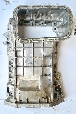 Chrysler Dodge 3.6L Upper Oil Pan 300 Challenger Charger 05184511AC AF OEM ALUM Foto 1 de 2