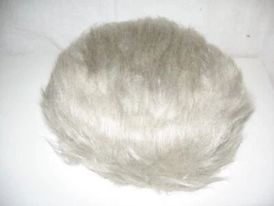 Vintage Ladies Silver Gray Fur Pillbox Hat from 1950s Size 22 - Image 1 of 4