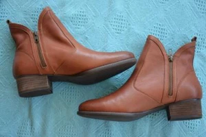 REVERE Ankle Boots QUALITY COGNAC Brown LEATHER BOOTS Size 8 NEW rrp is$179 - Foto 1 di 1