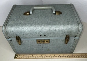 Vintage Streamlite Samsonite Train Makeup Case Blue Sparkle Tweed NO KEY - Picture 1 of 21