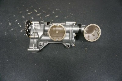 Оригинальный масляный насос Yamaha 2005–2018 годов выпуска в сборе RS Venture Viking Vector Pro Nytro ER - Изображение 1 из 3