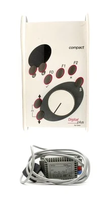 DIGITAL PLUS BY LENZ 'MULTI' GAUGE 60500 DCC CONTROLLER & TR150 15V TRANSFORMER - Image 1 of 4