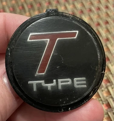 Adorno insignia emblema tapa central rueda tipo T Buick años 80 vintage (ON-25-405)* Foto 1 de 4