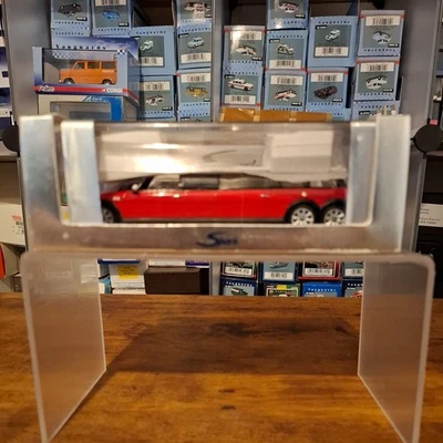  Spark S0700 1/43 2004 Mini XXL Limousine  - Image 1 of 4