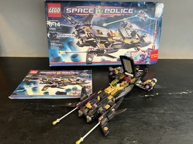 LEGO 5984 Space Police Lunar Limo 100% Complete with Instructions