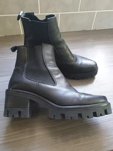 ECCO FUNKY BLACK LEATHER TRAYTECH CHUNKY CHELSEA STYLE BOOTS SIZE UK 5.5/6 - Picture 1 of 5