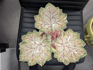 Vintage Bordallo Pinheiro green yellow ceramic 3 leaf serving dish 36cm Long (S5 - Picture 1 of 9