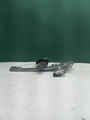 2005-2010 Chrysler 300 Left Rear Driver Side Window Regulator & Motor OEM - Изображение 1 из 4