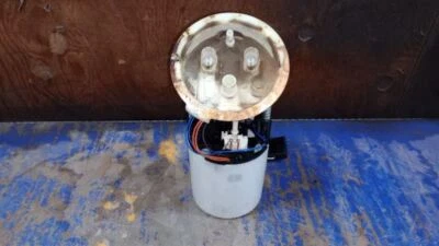 Conjunto de bomba de combustible para pasajeros bomba y transmisor para BMW 328i 1450647 07-13 Foto 1 de 4