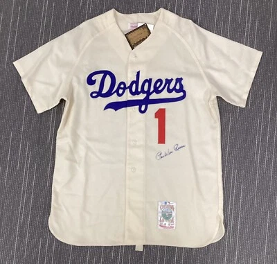 Pee Wee Reese Signed Jersey #1 Baseball HOF Brooklyn Dodgers Autograph Beckett - Image 1 of 4