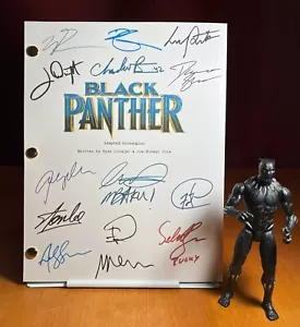 Script Pantera Nera Firmato - Ristampe autografiche - 122 pagine - Wakanda - Foto 1 di 8