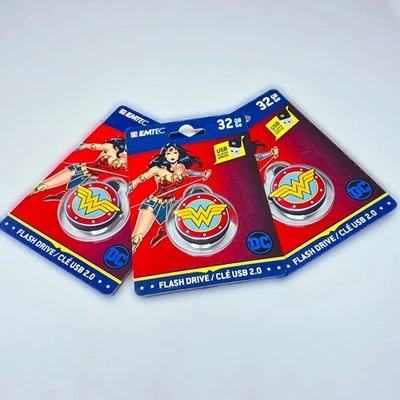 Wonder Woman EMTEC 32GB USB 2.0 Flash Drive Bundle – DC Comics - Free Shipping - Image 1 of 4