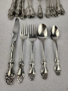 Cubiertos Reed & Barton Colonial Francés Acero Inoxidable Espejo 6 Ajustes 30 Piezas - Imagen 1 de 13