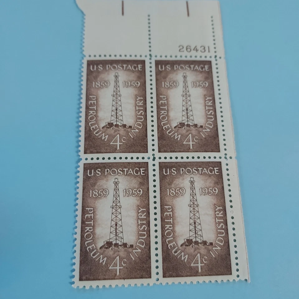 Stamps-4 stamp block of 4-cent stamps-Petroleum Industry-1959-Scott #1134 - Image 1 of 3