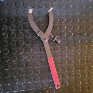 NOS OEM Genuine Honda Chiave frizione centraggio Clutch Holder 07725-0050000 - Picture 1 of 4