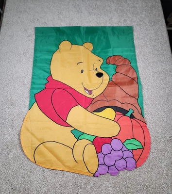 Vintage Winnie the Pooh Apliques Exterior Jardín Bandera '98 Acción de Gracias Cornucopia Foto 1 de 4