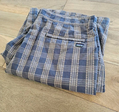 Pantalones Cortos Patagonia Para Hombres de Ahorro 34 10" Entrepierna Marrón Targan Cuadros 57627 Dinero Antiguo Foto 1 de 4