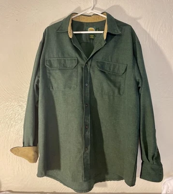 Camisa verde con botones manga larga Cabelas para hombre talla grande ribete de pana buena Foto 1 de 4