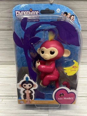 NUEVO ~ Fingerlings Interactivo Bebé Mono Finn Rosa con Pelo Amarillo WowWee 2016 Foto 1 de 4