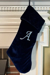 Prima Creations Weihnachtsstrumpf blau 17,5 Zoll: silbernes Monogramm A • Samtimitat - Bild 1 von 8