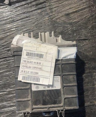 Ford Galaxy Motorsteuergerat/-modul 0261203664 021906256Q - Image 1 of 3