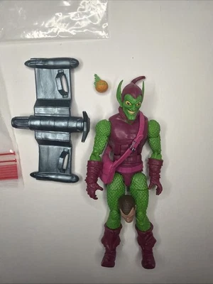 Figura Hasbro Marvel Legends Retro Spider-Man Duende Verde 6" Foto 1 de 4