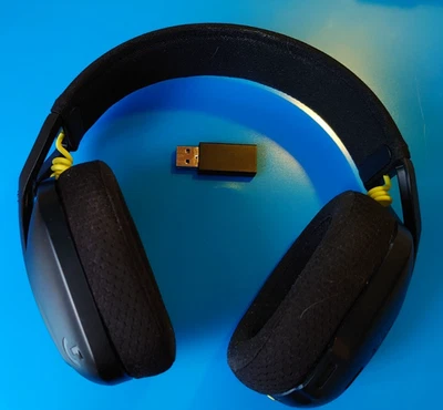 Logitech G435 Lightspeed Kabelloses Bluetooth Headset Over-Ear-Kopfhörer schwarz - Bild 1 von 2