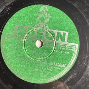 10" 78 RPM-Yves Montand-Actualites/Une Demoiselle Sur Une Balancoire/282.418 - Bild 1 von 4