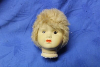 Puppenkopf Porzellan Ersatteil Puppe Kopf mit Haaren - Bild 1 von 4