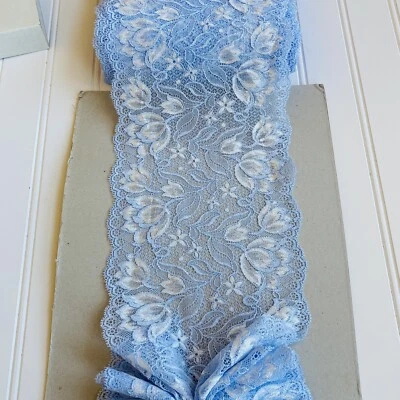 弹力婴儿蓝色和白色花卉花边装饰缝纫/内衣/工艺品/6.25 英寸宽 — 第 1/4 张图片