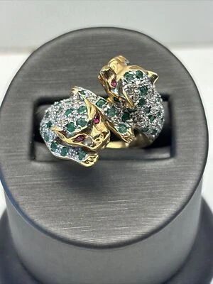 Anillo pantera de oro amarillo de 14 quilates con detalles de diamantes, esmeraldas, rubíes talla 7 Foto 1 de 4