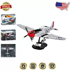 Maverick's Classic P-51D Mustang - 1/32 Scale Model with Rotating Propellers - Picture 1 of 11