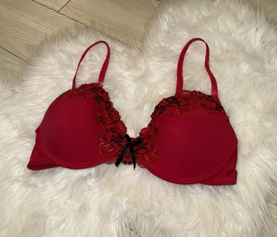 Sujetador push up acolchado con aros 38C rojo Felina F5019 con ribete de encaje para mujer Foto 1 de 4