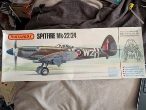 Matchbox Spitfire Mk-22/24 PK-501 1:32 Scale Model Kit - Picture 1 of 3