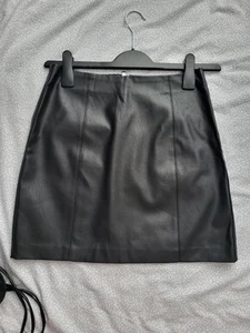 Oasis Black Leather Skirt SIZE 8 Smart Casual Mini Skirt - Picture 1 of 2