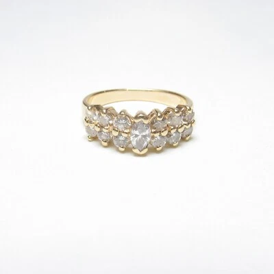 Anillo de diamantes talla marquesa de 0,20 quilates de oro amarillo de 14 quilates BH EFFY Estate 0,68 quilates en total Foto 1 de 4