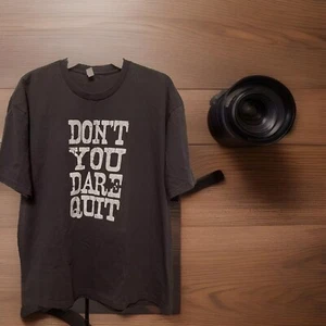 Camiseta Ideal T by Next Level "Don't You Dare Quit" Talla XL Negra - Imagen 1 de 4